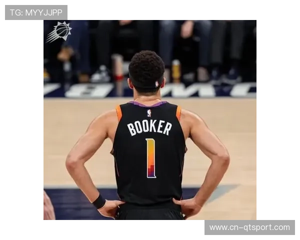 太阳133-98大胜步行者，布克26分助球队止颓