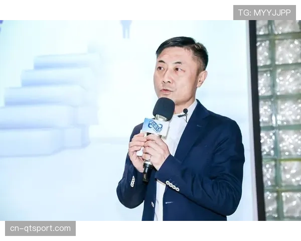 德甲俱乐部高级官员：需要私募股权公司专业知识和国际关系，俱乐部层面已无能力带来更多收入